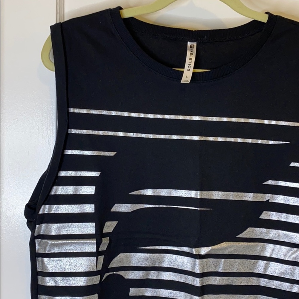 Fabletics tank - Picture 3 of 4